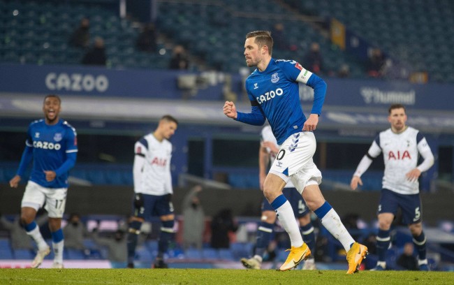 和俱乐部需 和俱乐部需